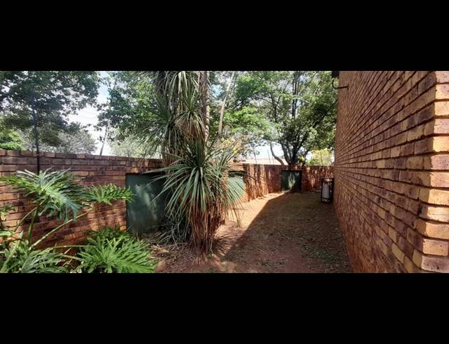 2 BEDROOM PROPERTY TO RENT IN HIGHVELD